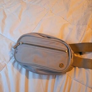 Lululemon gray belt bag